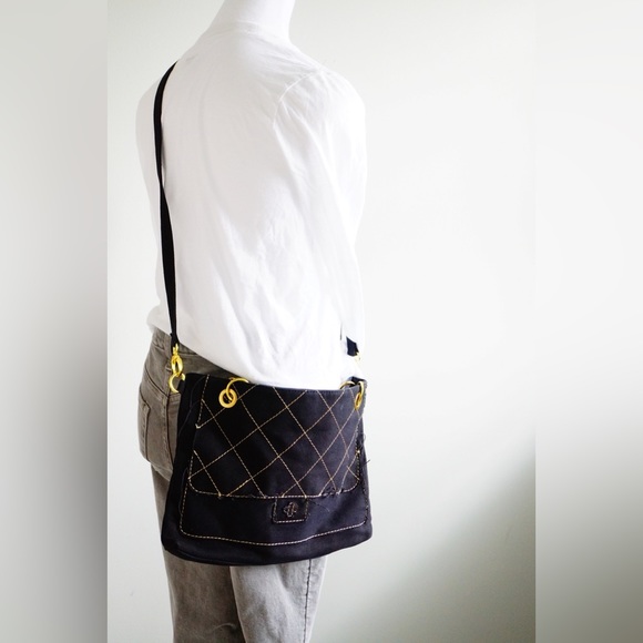 Black canvas chain bag - Picture 3 of 5